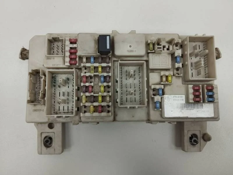 Блок предохранителей Ford Focus 2 (DB) 2008-2011