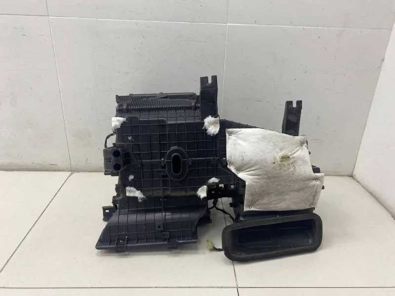 Корпус отопителя Hyundai Solaris 2010-2017