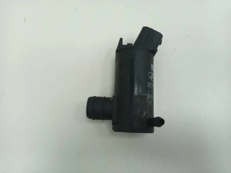 Насос омывателя Hyundai Solaris 2010-2017