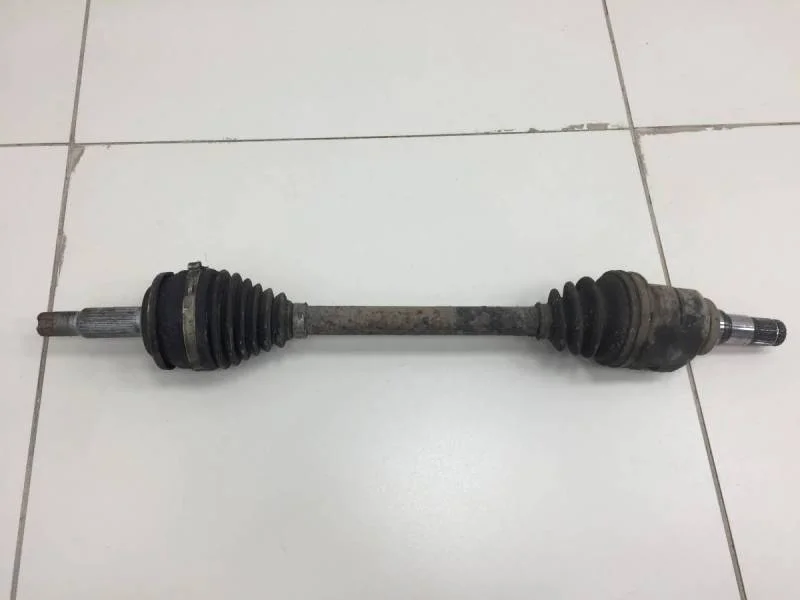 Полуось передняя левая Toyota Corolla E150 2006-2013