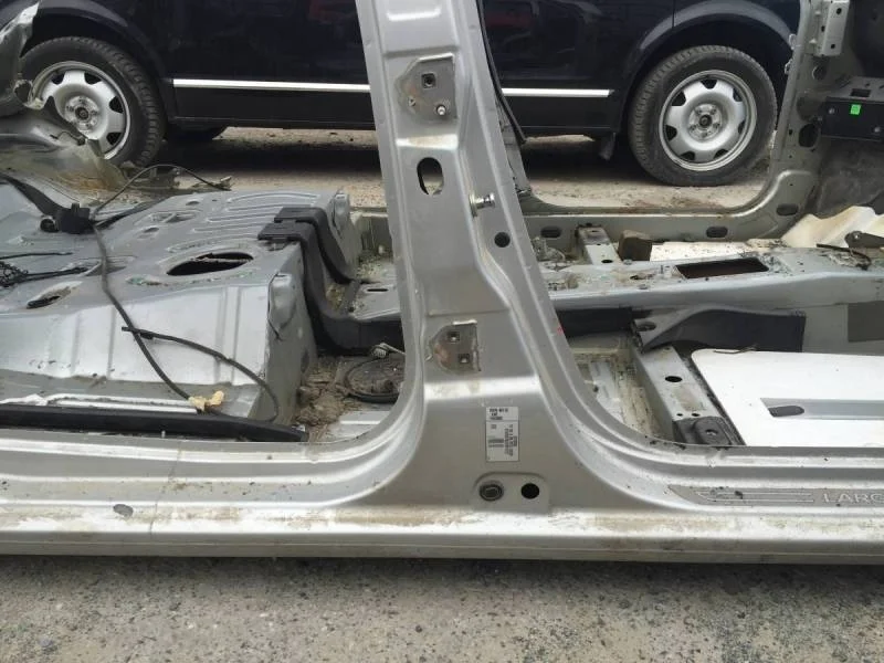 Порог со стойкой правый Lada Largus 2012>