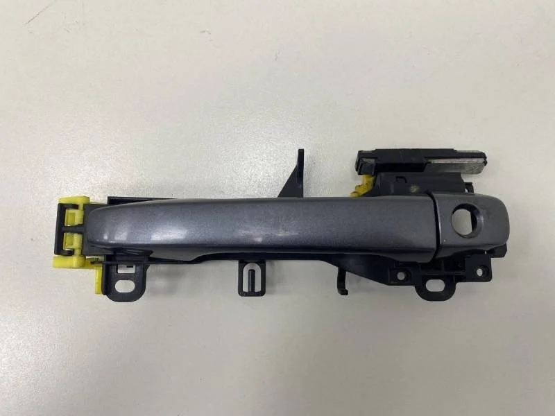 Ручка двери передней наружная левая Toyota Avensis (T270) 2009>