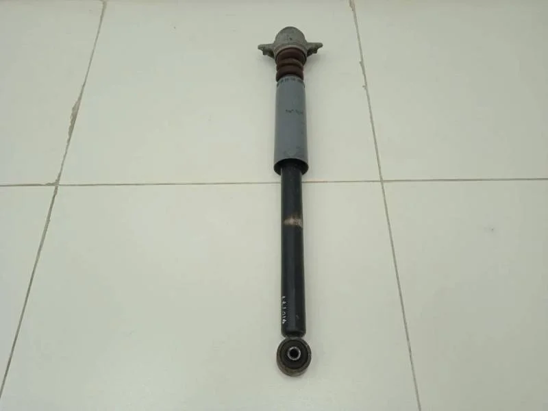 Амортизатор задний Skoda Octavia (A7) 2013>