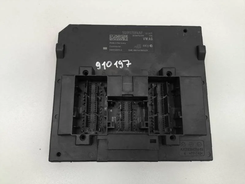 Блок комфорта Skoda Octavia (A7) 2013>