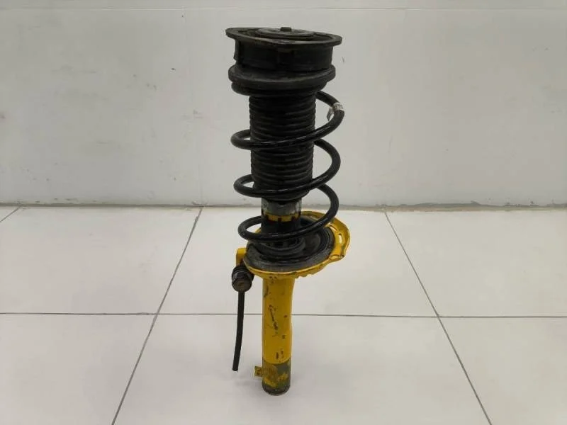 Амортизатор передний Skoda Octavia (A7) 2013>