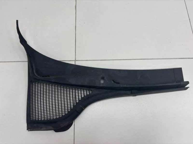 Решетка стеклооч. (планка под лобовое стекло, жабо) Skoda Octavia (A7) 2013>