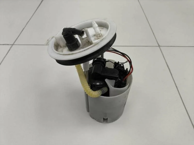 Насос топливный электрический Skoda Octavia (A7) 2013>