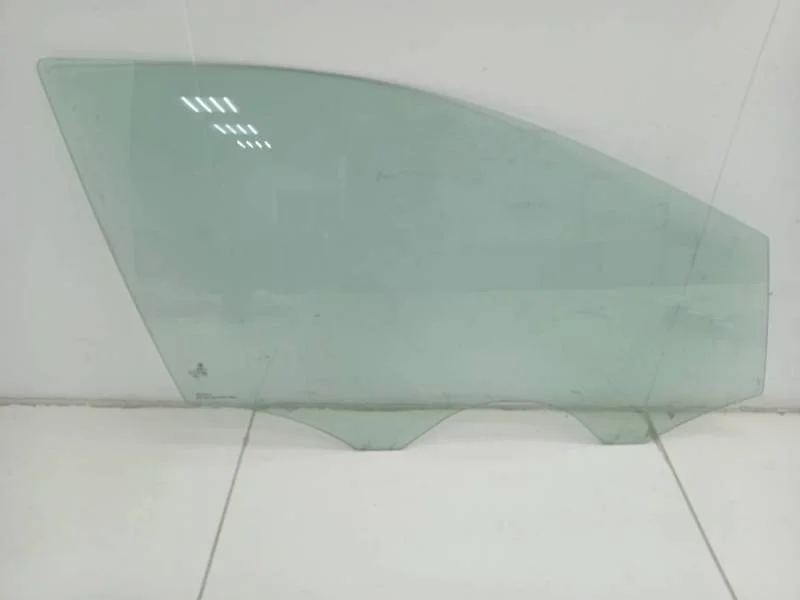 Стекло двери передней правой Volkswagen Polo (HB) 2009>