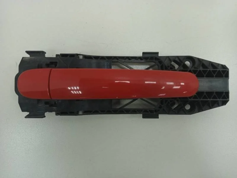 Ручка двери наружная правая Volkswagen Polo (HB) 2009>