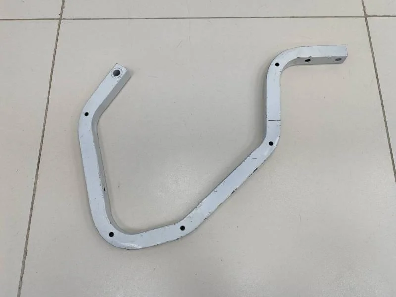 Петля крышки багажника Renault Logan (2) 2014>