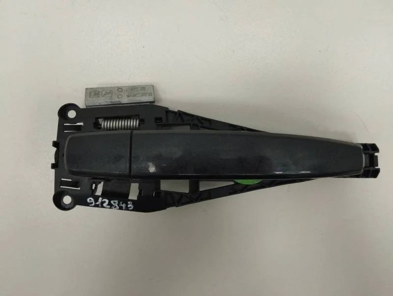 Ручка двери наружная правая Chevrolet Aveo T300 2011>