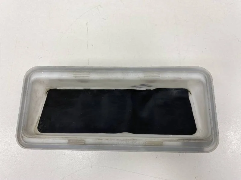 Решетка вентиляционная Suzuki Grand Vitara 2005-2015