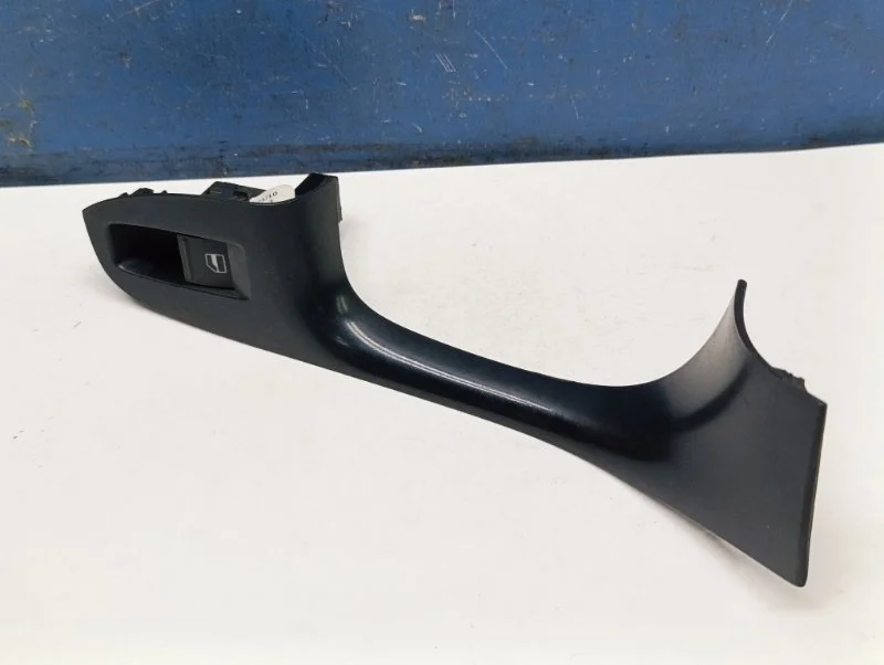 Кнопка стеклоподъемника Volkswagen Jetta 6 2014 7L6959855BREH 5C6 1.4 CAXA, передняя правая