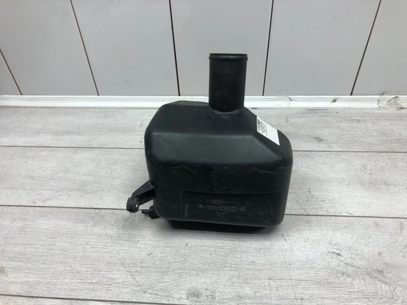 Резонатор воздушного фильтра Nissan X-Trail 2004 165858H302 ВНЕДОРОЖНИК QR25DE