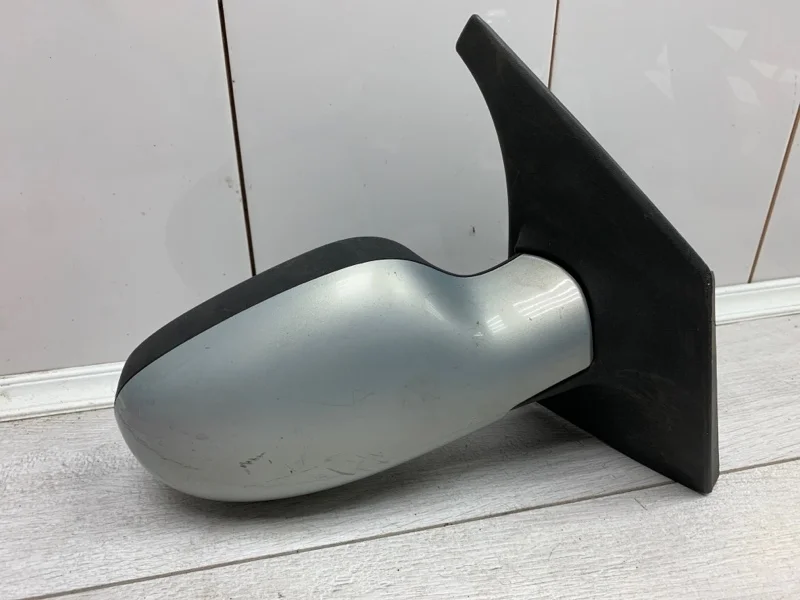 Зеркало двери Renault Megane 2000 7700431543 1.4, правое
