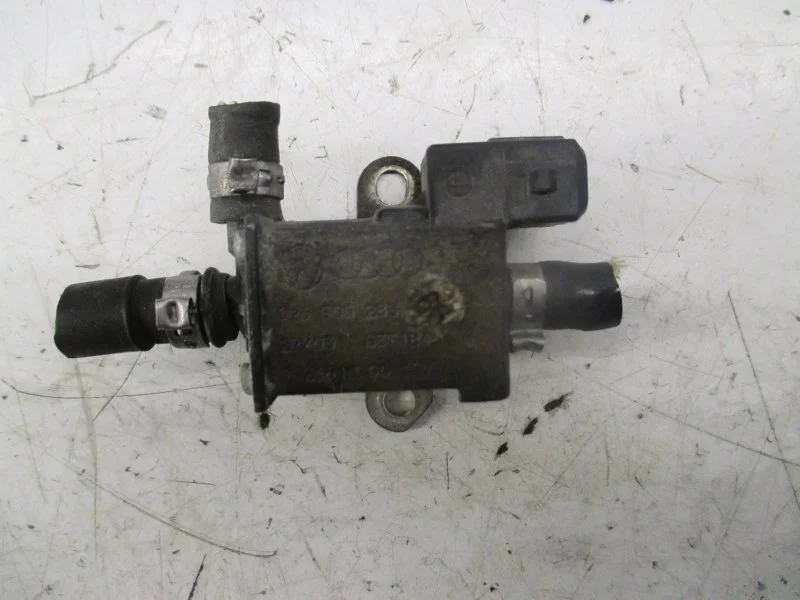 Вакуумный электромагнитный клапан Audi A6 1998 028906283H 1.8