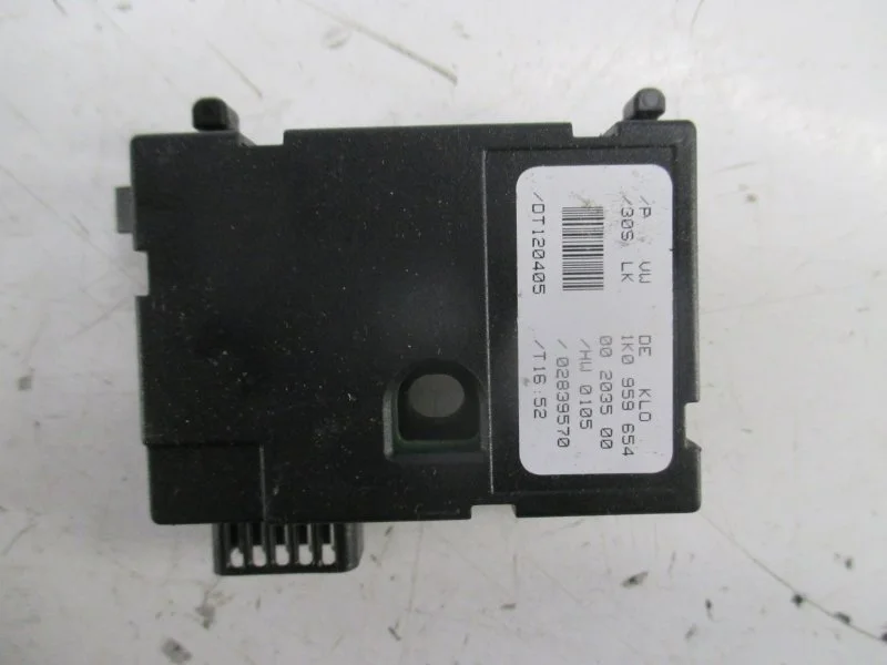 Датчик угла поворота руля Skoda Octavia 2005 1K0959654 УНИВЕРСАЛ BLF