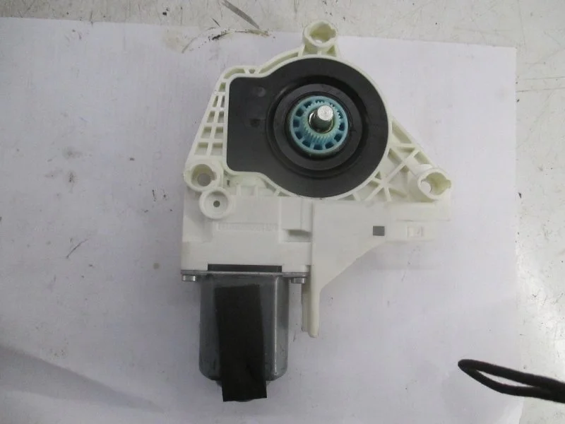 Моторчик стеклоподъемника Audi A6 2015 8K0959812A 3, задний правый