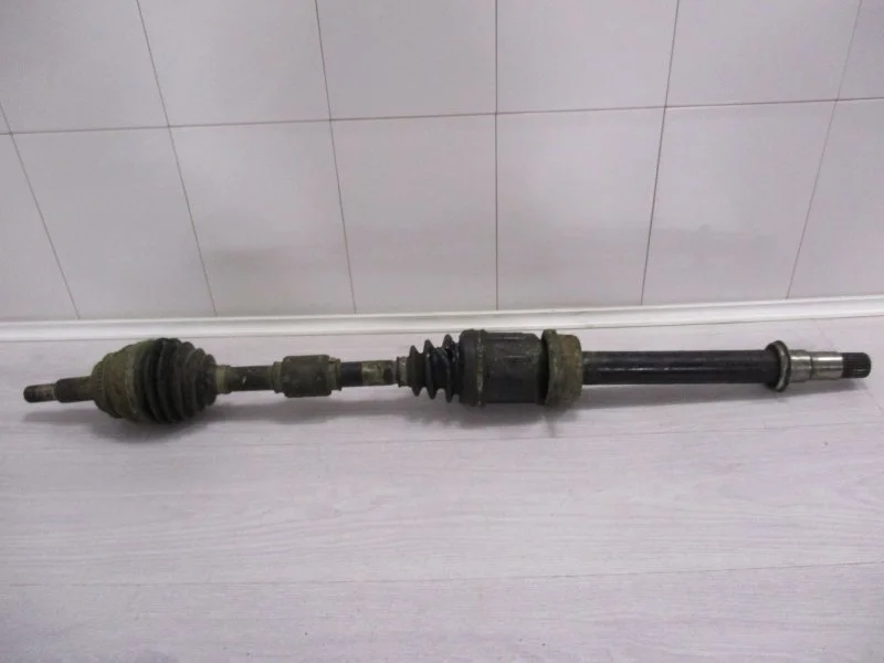 Полуось Toyota Corolla Verso 2005 4341005320 2ADFTV, передний правый