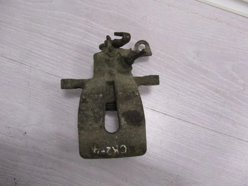 Суппорт тормозной Renault Scenic 2003 440018805R МИНИВЭН, задний правый