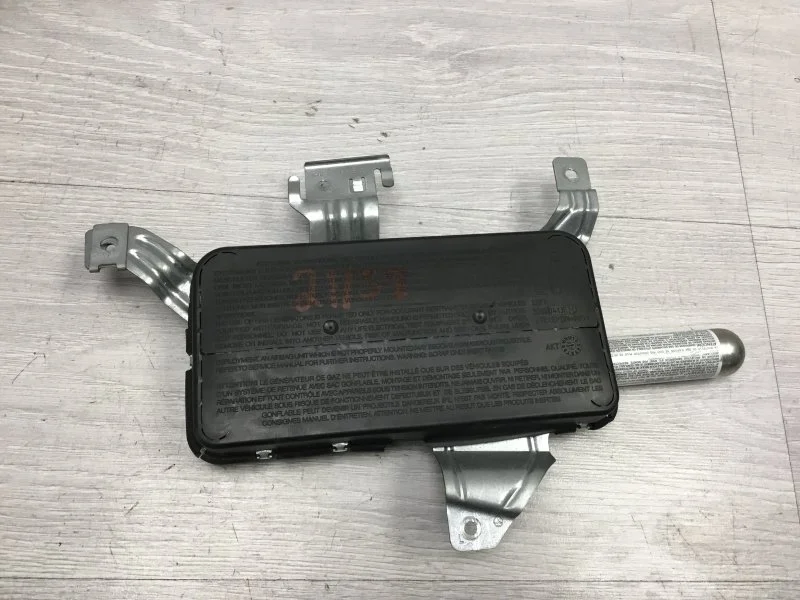 Подушка безопасности в дверь Mercedes-Benz C-Class 2003 A2038602505 271.946 30 151590