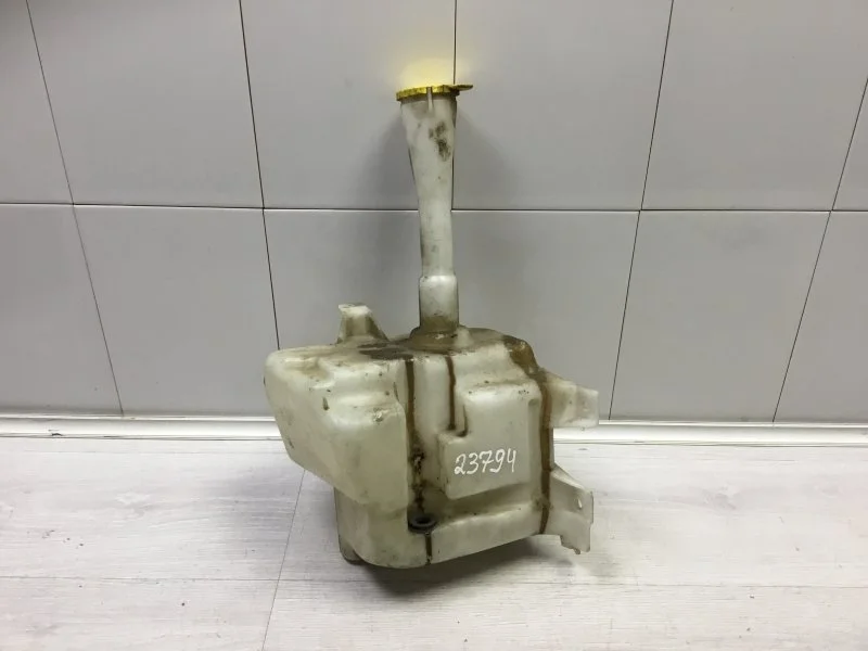 Бачок омывателя Nissan Almera 2000 28910BM405 1.6