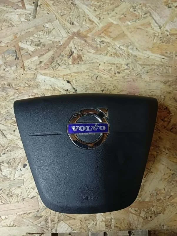 Подушка безопасности руля (Airbag) Volvo Xc70 2012 31332820 УНИВЕРСАЛ D 5244 T17