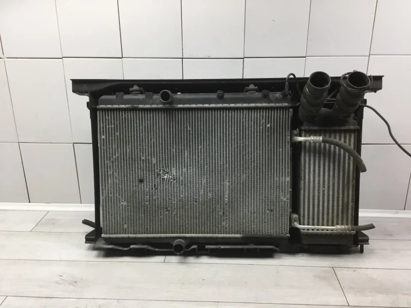 Кассета радиаторов в сборе Peugeot 307 2007 133387 УНИВЕРСАЛ 9HX (DV6ATED4)