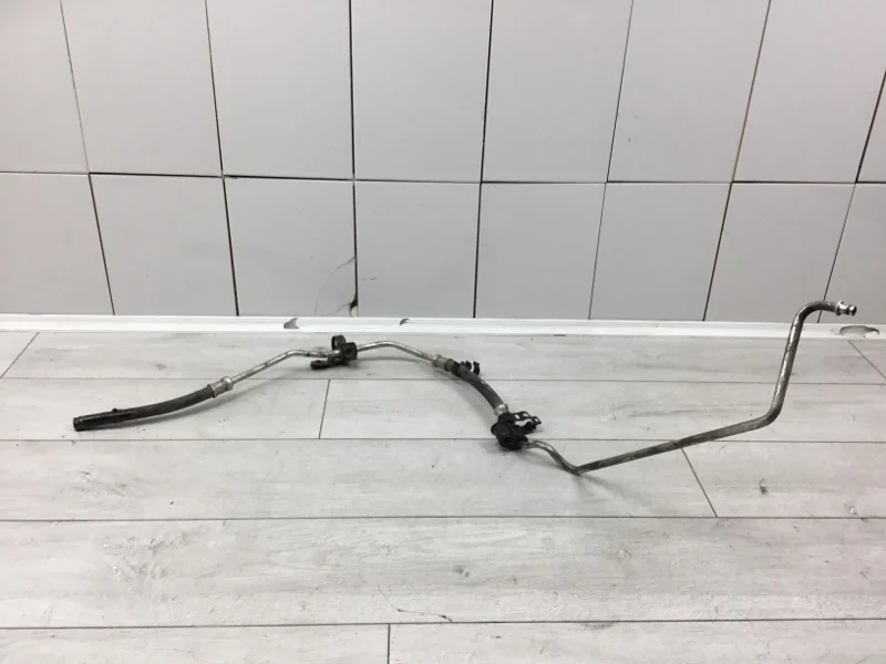 Трубка гидроусилителя руля Ford Focus 2009 1476630 УНИВЕРСАЛ DV6T GPDA