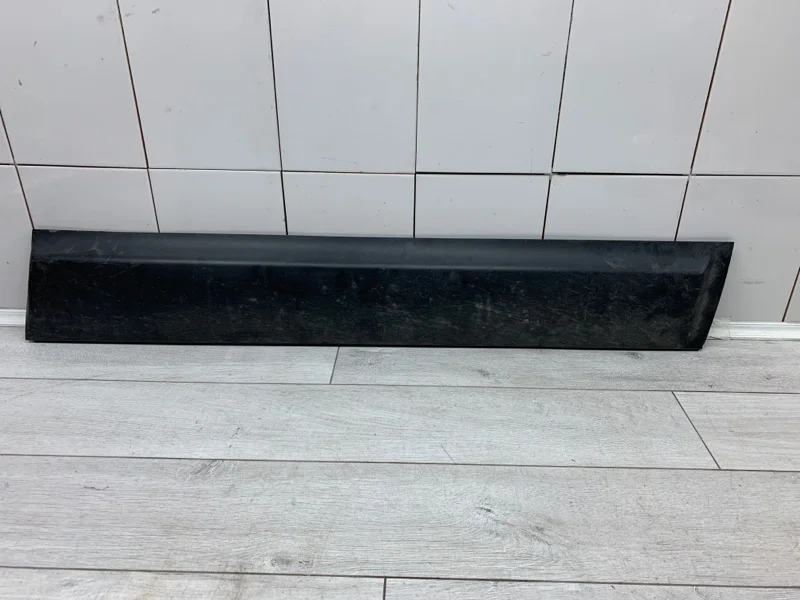 Обшивка двери Nissan Qashqai 2007 80870BR01A КРОССОВЕР M9R, передняя правая