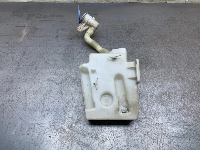 Бачок омывателя Volkswagen Golf 2006 1K0955453Q ХЭТЧБЕК BLS