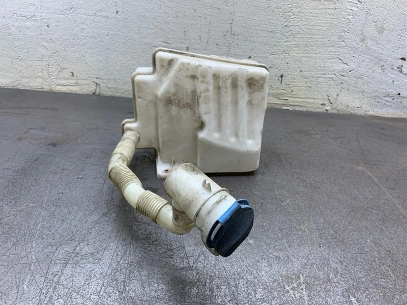 Бачок омывателя Audi A3 2005 1K0955453Q ХЭТЧБЕК BGU