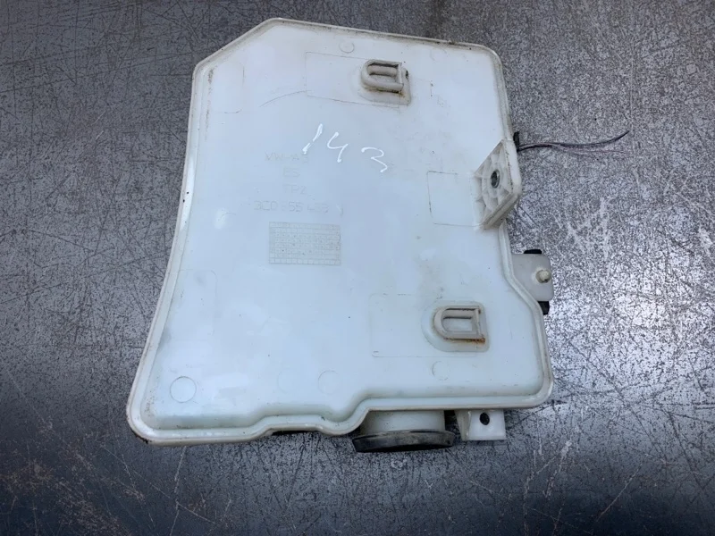 Бачок омывателя Volkswagen Passat 2008 3C0955453N УНИВЕРСАЛ BLS