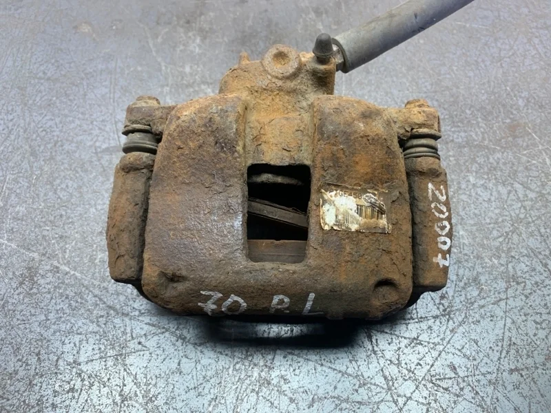 Суппорт тормозной Peugeot 307 2007 4400N2 УНИВЕРСАЛ 9HX (DV6ATED4), передний левый