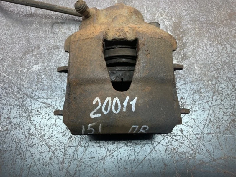 Суппорт тормозной Volkswagen Golf 2005 1K0615124D ХЭТЧБЕК BGU, передний правый