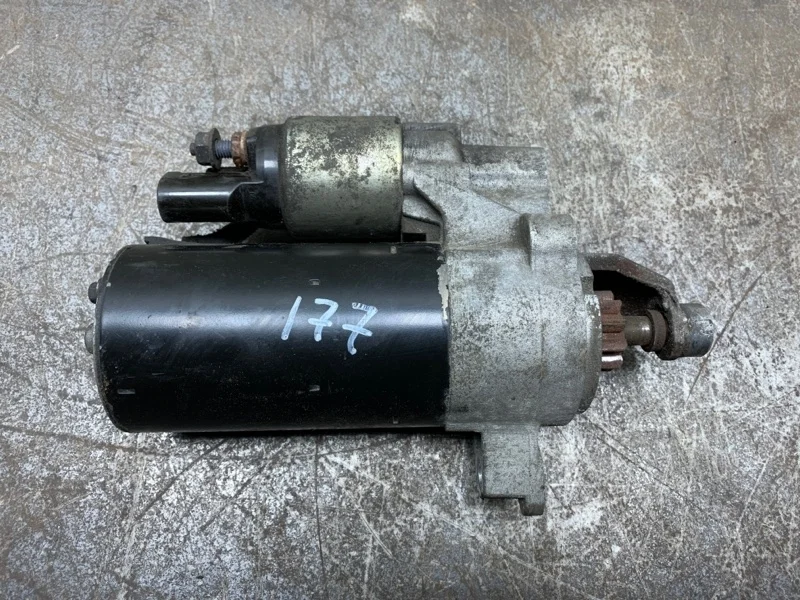 Стартер Audi A4 2008 03L911021 УНИВЕРСАЛ CAGA