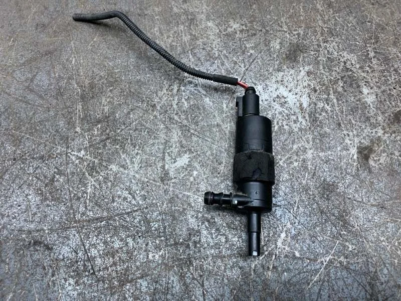 Насос омывателя Audi A4 2008 3B7955681 УНИВЕРСАЛ CAGA