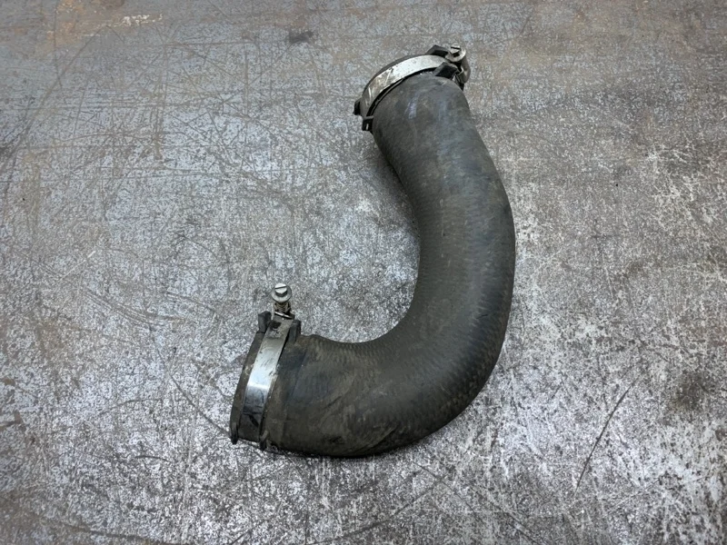 Патрубок интеркулера Audi A4 2008 8K0145709H УНИВЕРСАЛ CAGA