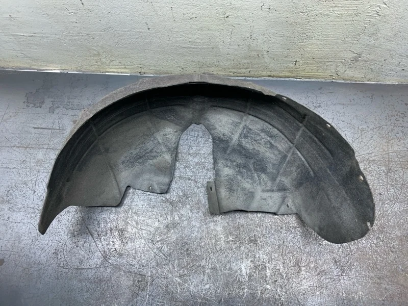 Подкрылок Volkswagen Passat 2006 3C0810971B УНИВЕРСАЛ BKP, задний