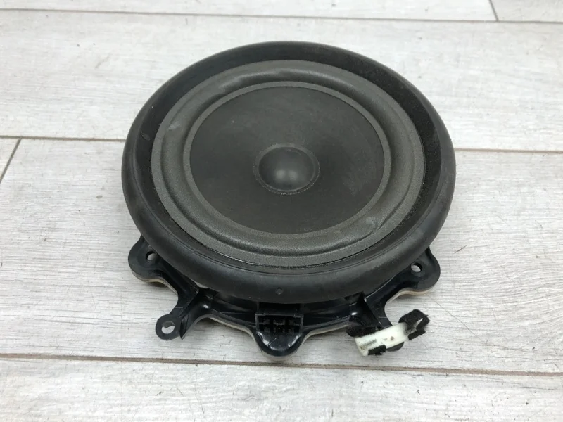 Динамик Audi A4 2004 8E0035411 УНИВЕРСАЛ ALZ