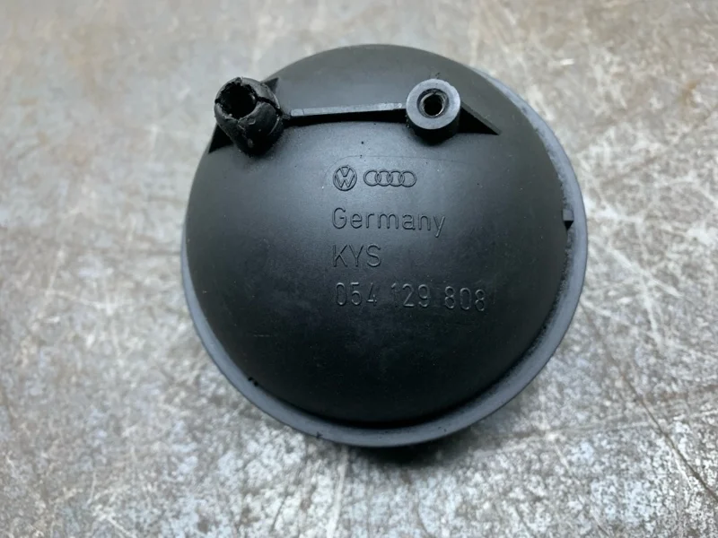 Ресивер воздушный Audi A4 2008 038129807 УНИВЕРСАЛ CAGA