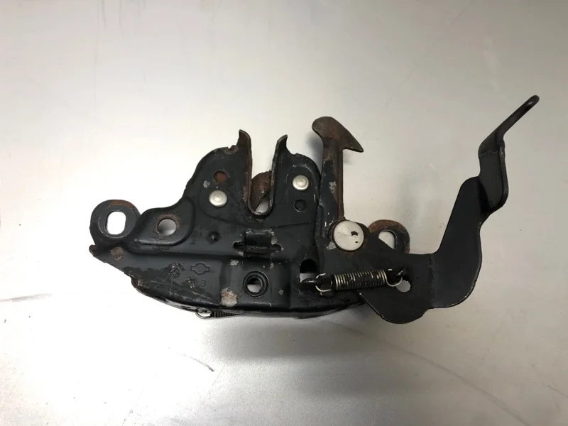 Замок капота Nissan Qashqai 2009 65601JD000 КРОССОВЕР K9K 430