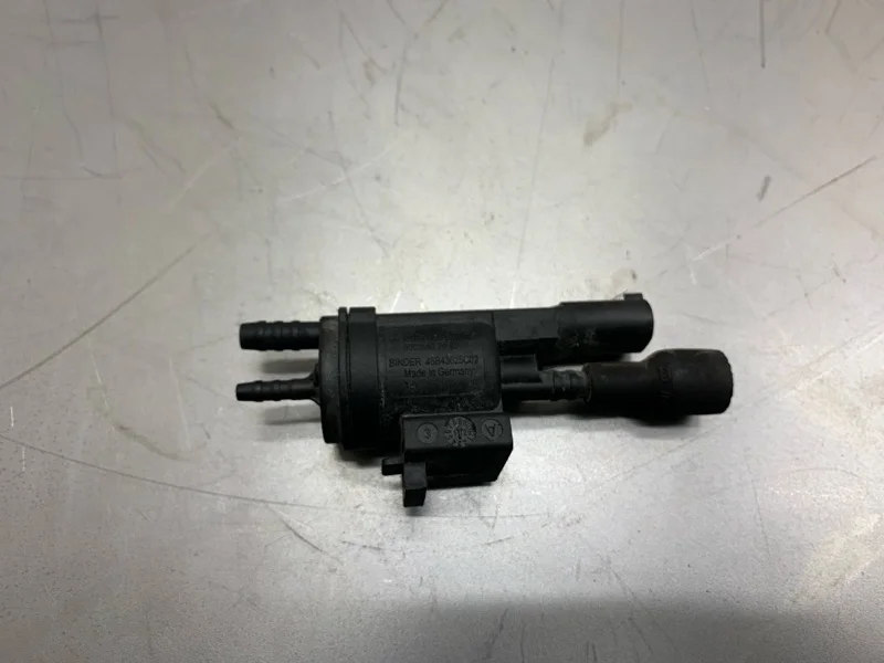 Клапан электромагнитный Mercedes-Benz Sprinter 2012 0025407097 МИНИВЭН 651955