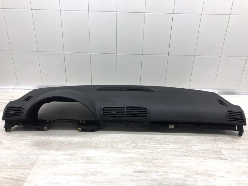 Торпедо Audi A4 2001 8E1857067 УНИВЕРСАЛ AWX