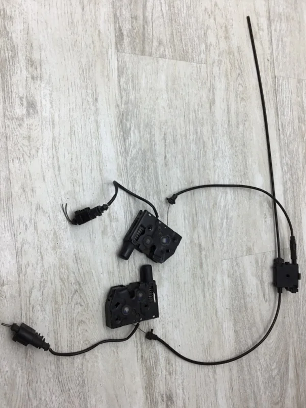 Замок капота Audi A6 2011 4G0823509C УНИВЕРСАЛ CGLD