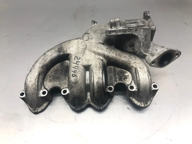 Коллектор впускной Volkswagen Caddy 2010 03G129713K МИНИВЭН BLS