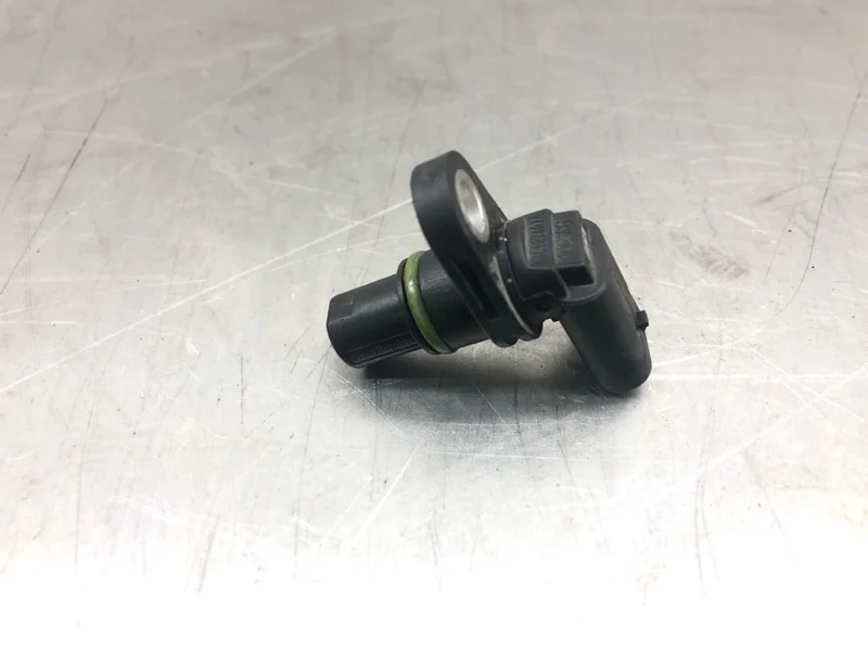 Датчик положения распредвала Volkswagen Golf Hybrid 2017 04C907601 ХЭТЧБЕК CUKB