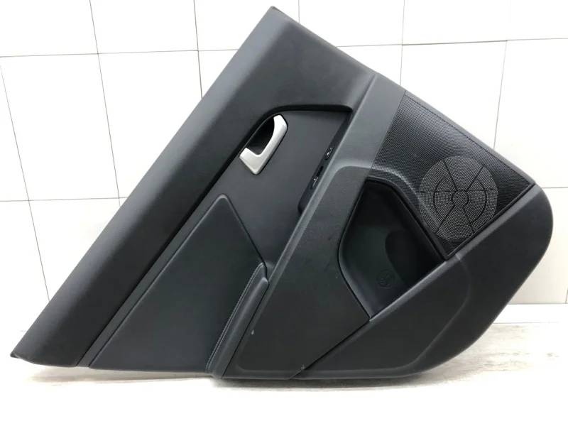 Обшивка двери Kia Sportage 2015 833513U000 КРОССОВЕР G4FD GDI, задняя левая