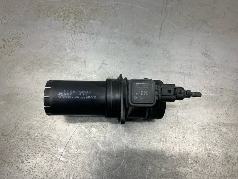 Расходомер Volkswagen Golf 2011 03L906461 ХЭТЧБЕК CAYC