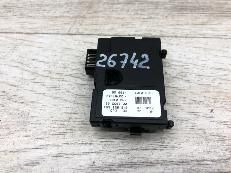 Датчик угла поворота руля Skoda Octavia 2007 1K0959654 УНИВЕРСАЛ BLS